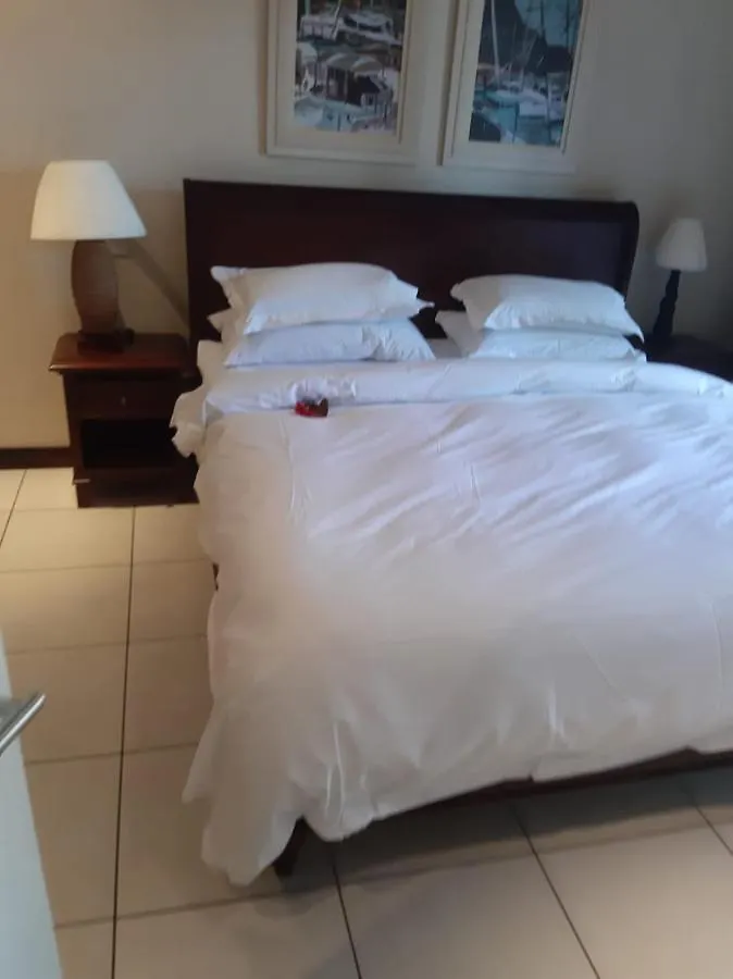 Cocoon Apartment ヴィクトリア 0*,